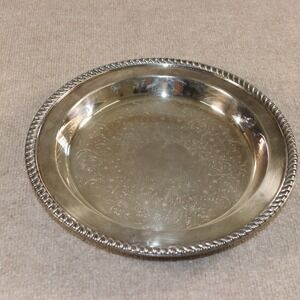 Poole Silver Co 1005 Silver Plated Footed Tray Etched Floral Gadroon Edge 12in